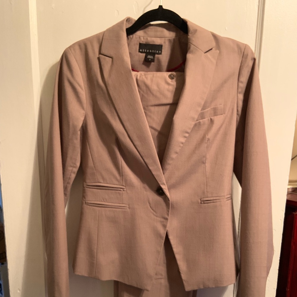 Women’s Suit